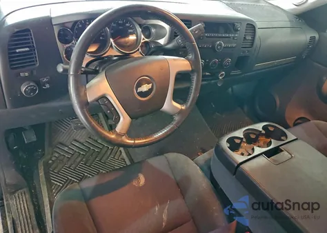 2009 Chevrolet Silverado C1500 z USA, uszkodzony, nr VIN 3GCEC133X9G214981